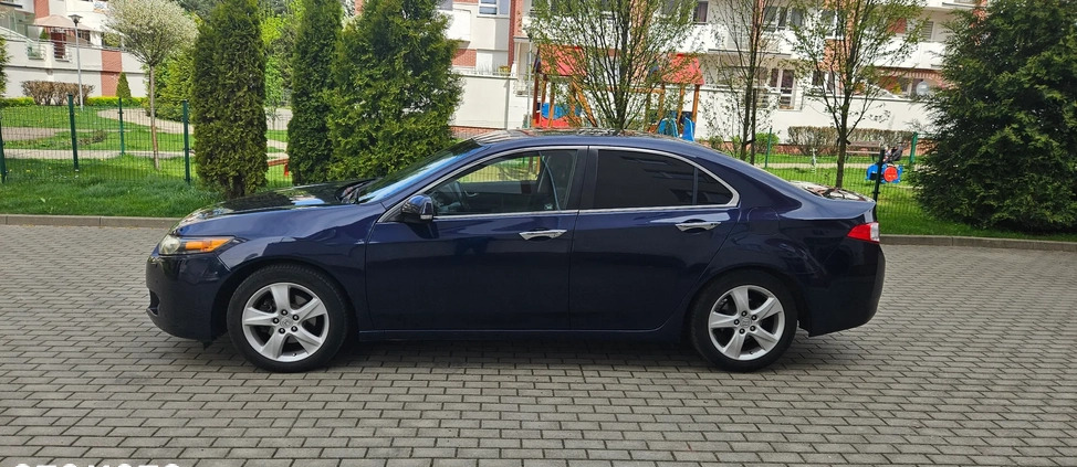 Honda Accord cena 26000 przebieg: 248900, rok produkcji 2008 z Elbląg małe 154